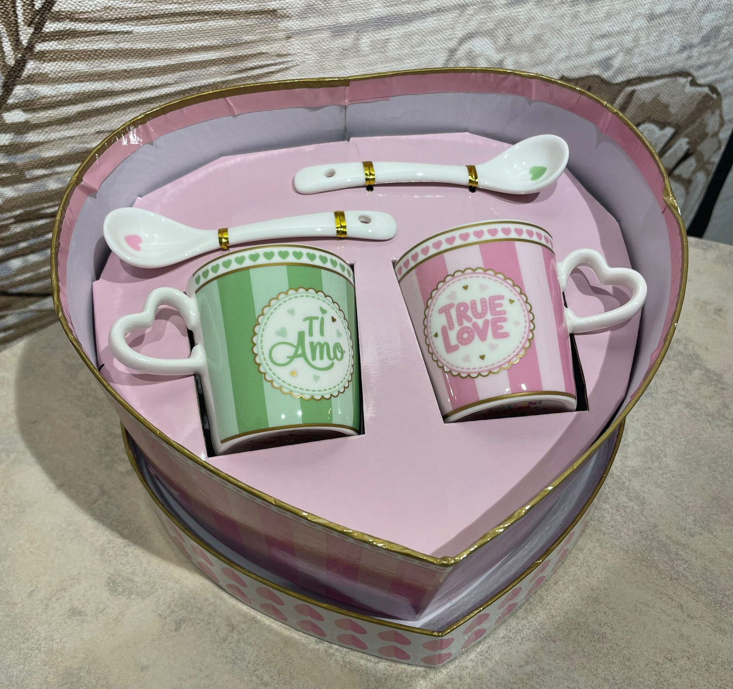 Set 2 cups and saucers with spoons BE MINE