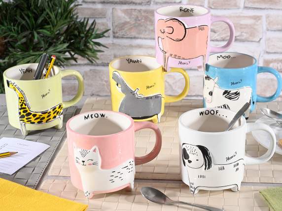 Ceramic mug with embossed animals and feet Hippo