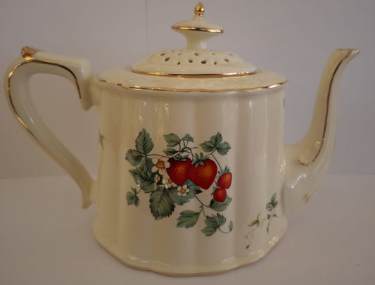 Teapot Strawberry